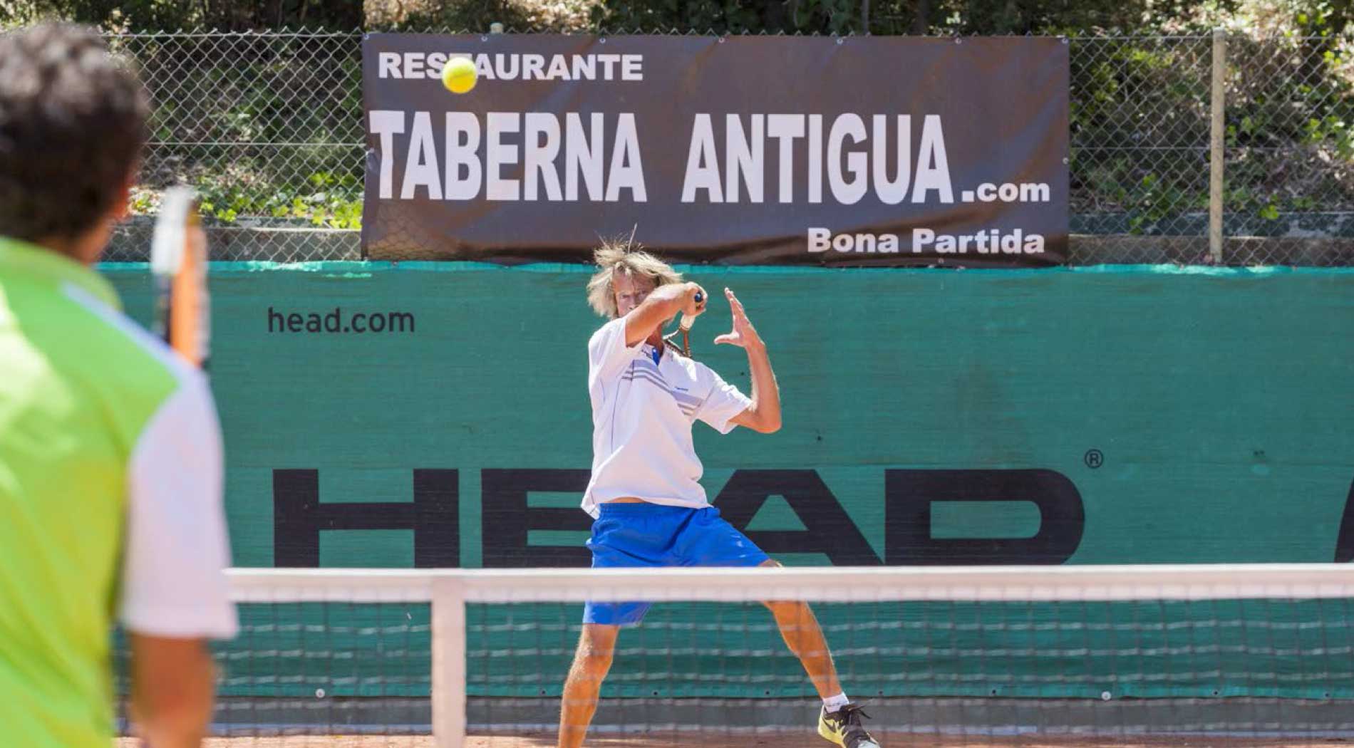 Pistas de tierra abatida